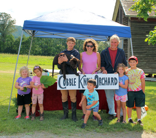 Cobble Knoll Family Owned Orchard